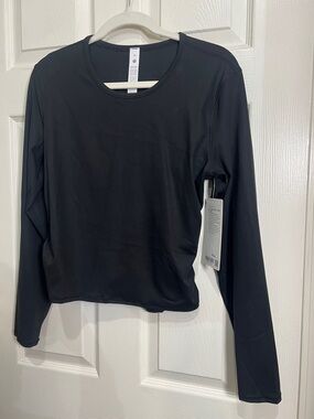 66. Lululemon NWT All It Takes Back Twist Long Sleeve Silky Black